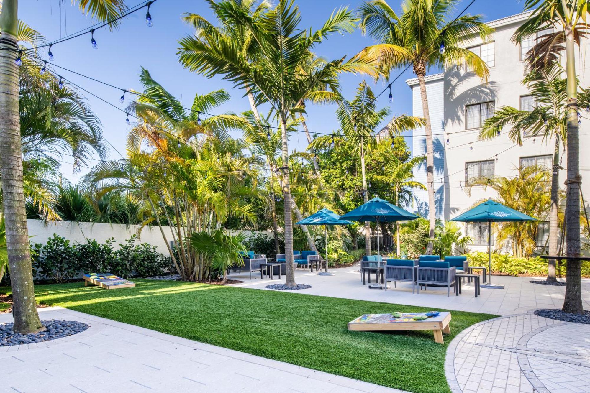 Compass By Margaritaville Hotel North Naples Exterior foto
